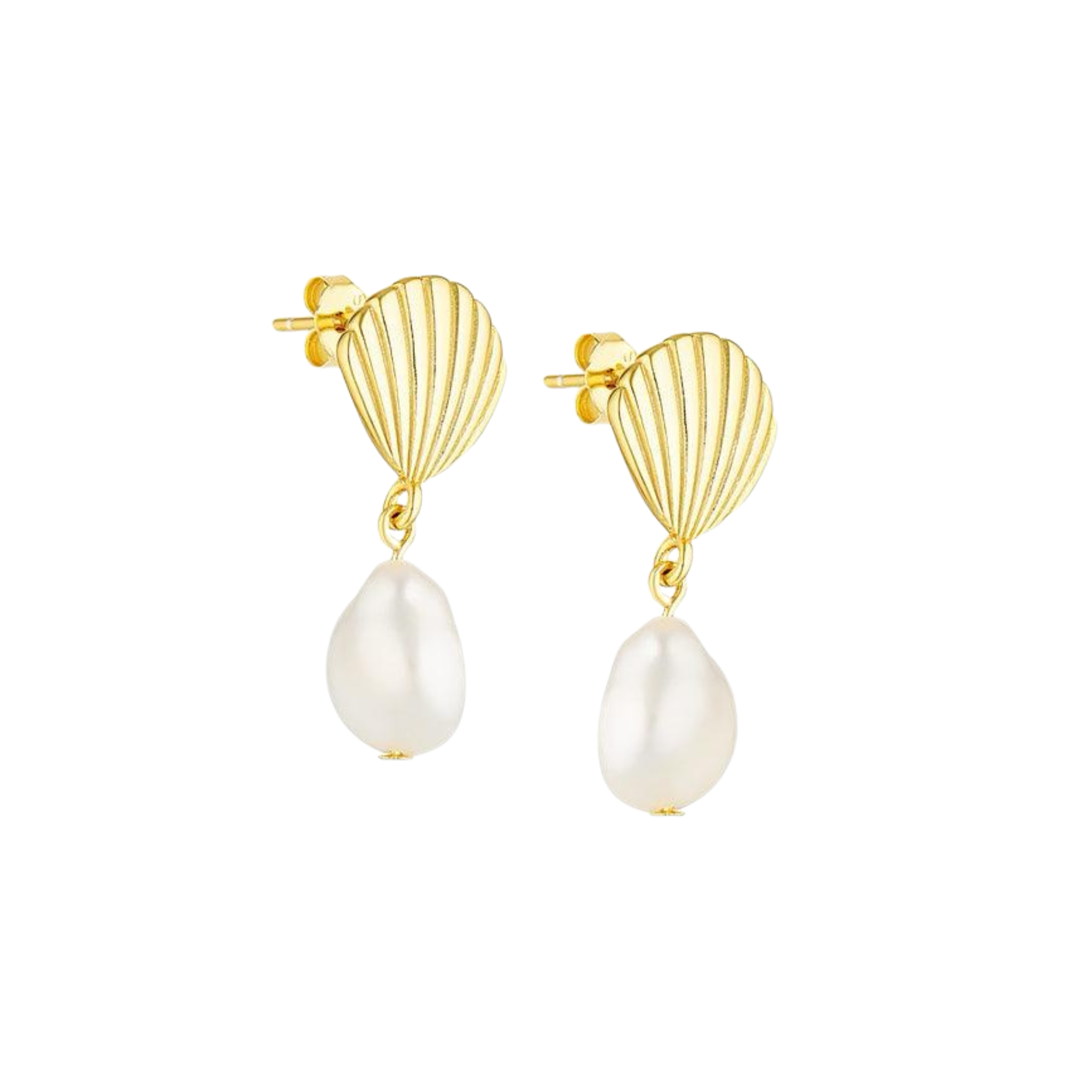 Vintage Shell Pearl Earrings